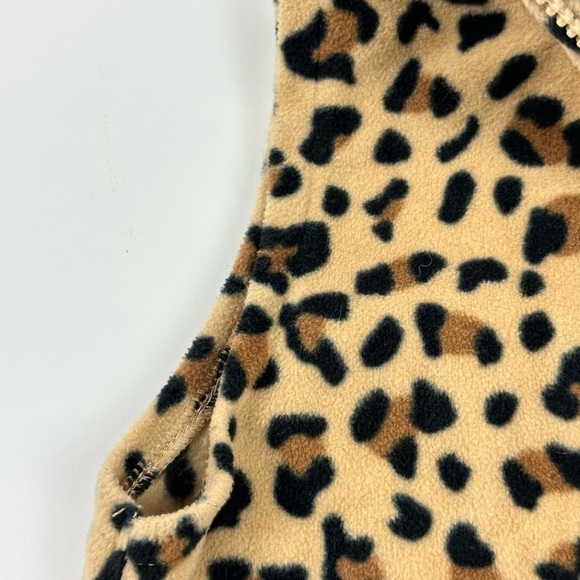 Toddler Cheetah Print Fleece Vest - Picture 5 of 6